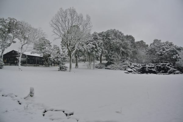20180111モンヴェール農山雪景色